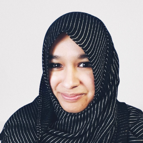 Dr Farah Islam